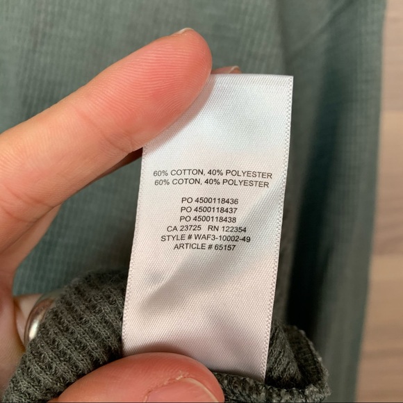 Tna Aritzia Alamo Cropped Thermal Long Sleeve XS - Picture 7 of 10